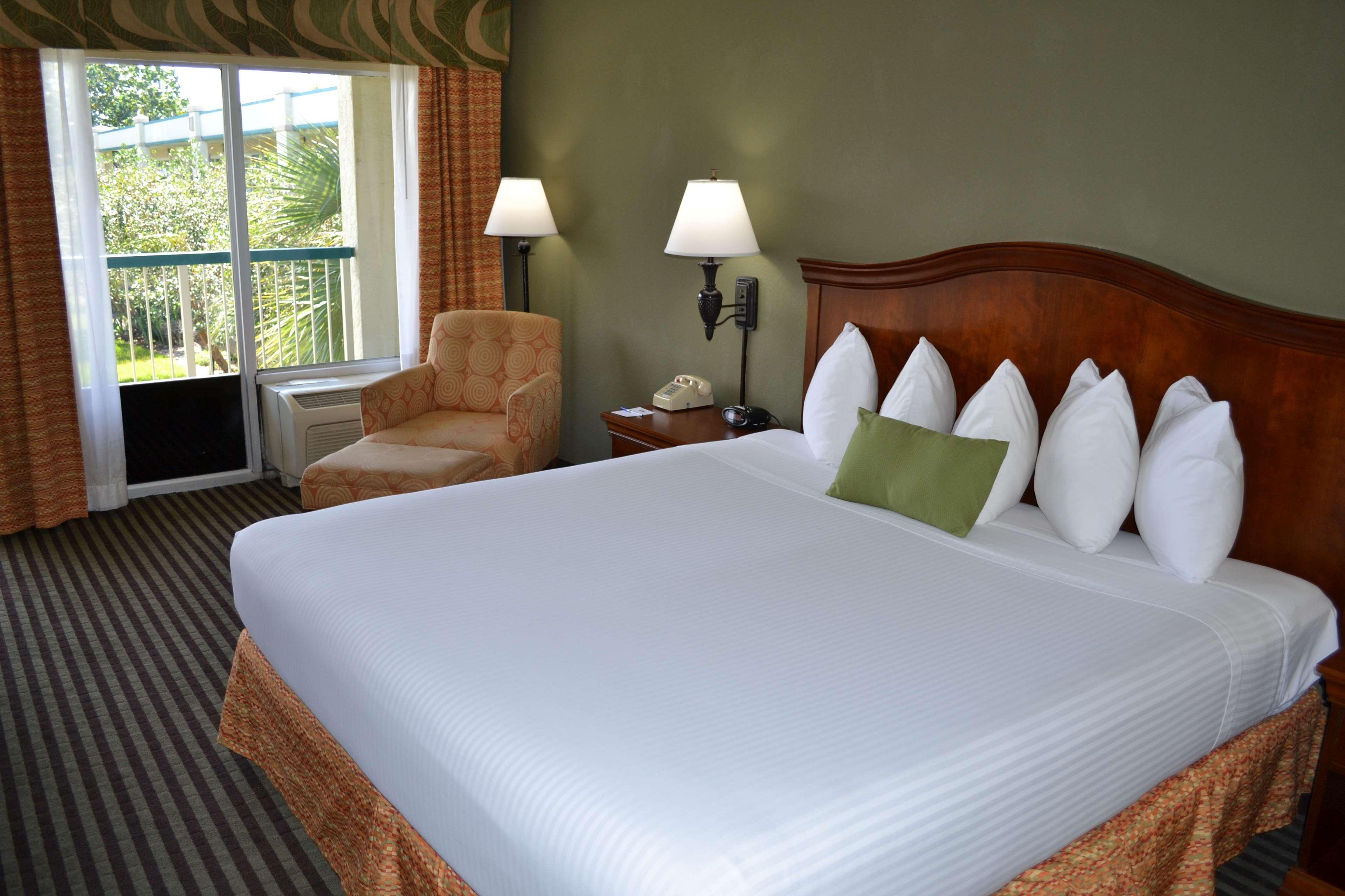 Best Western Downtown Stuart Ngoại thất bức ảnh