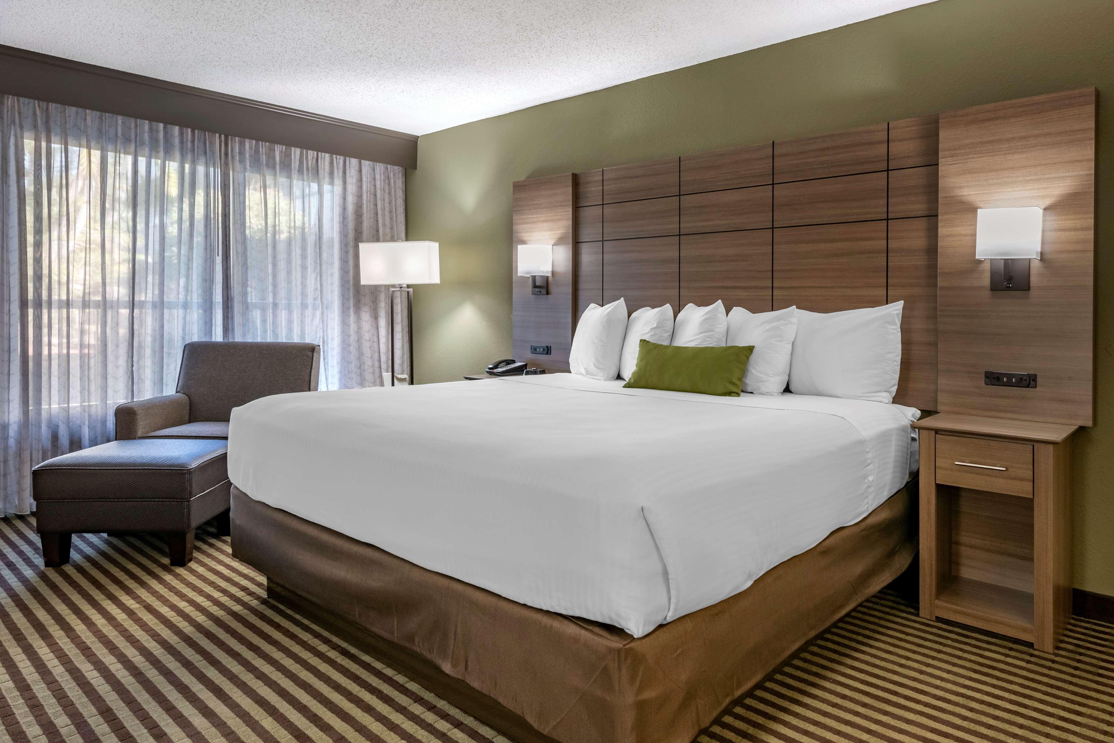 Best Western Downtown Stuart Ngoại thất bức ảnh