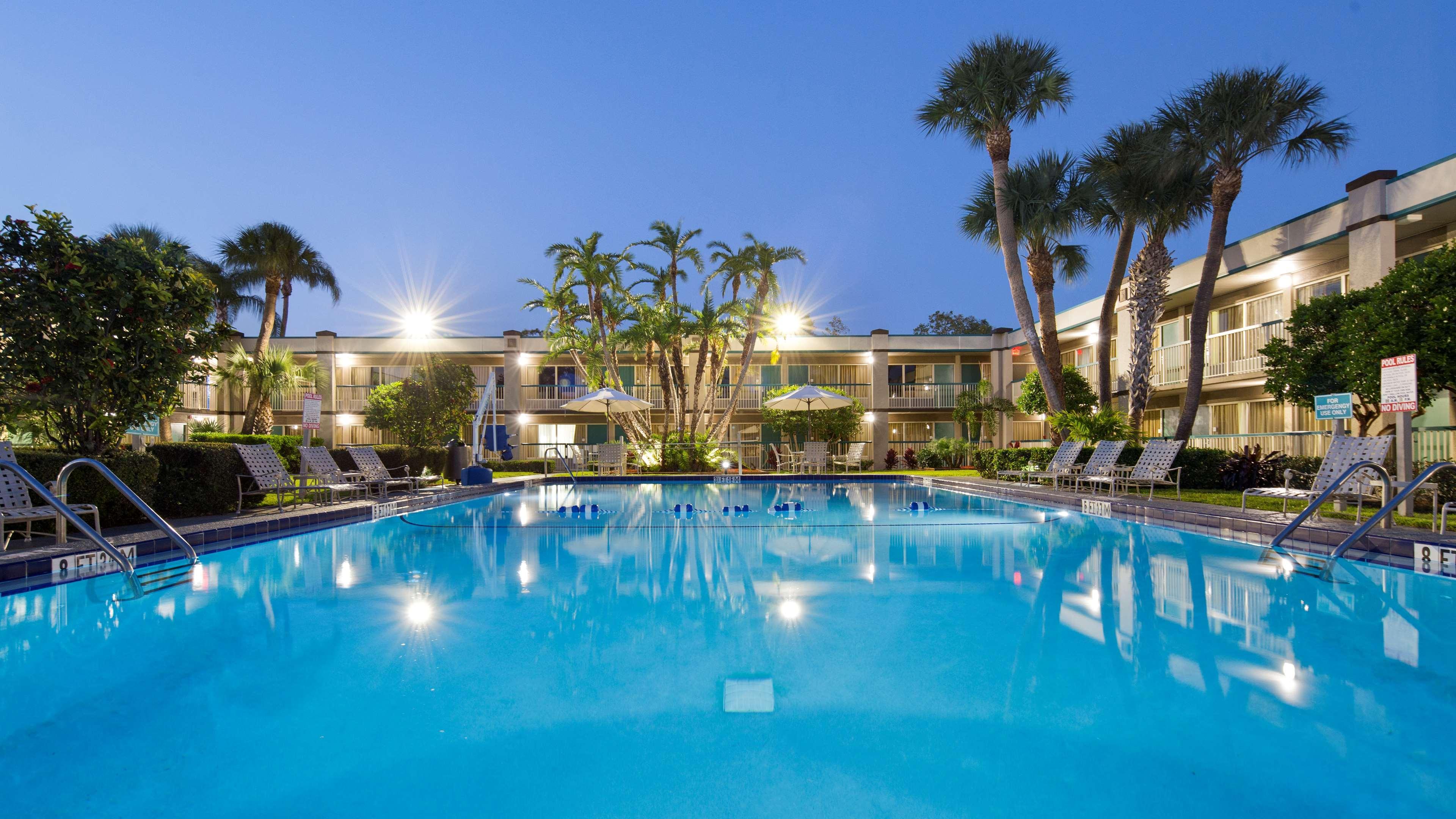 Best Western Downtown Stuart Ngoại thất bức ảnh